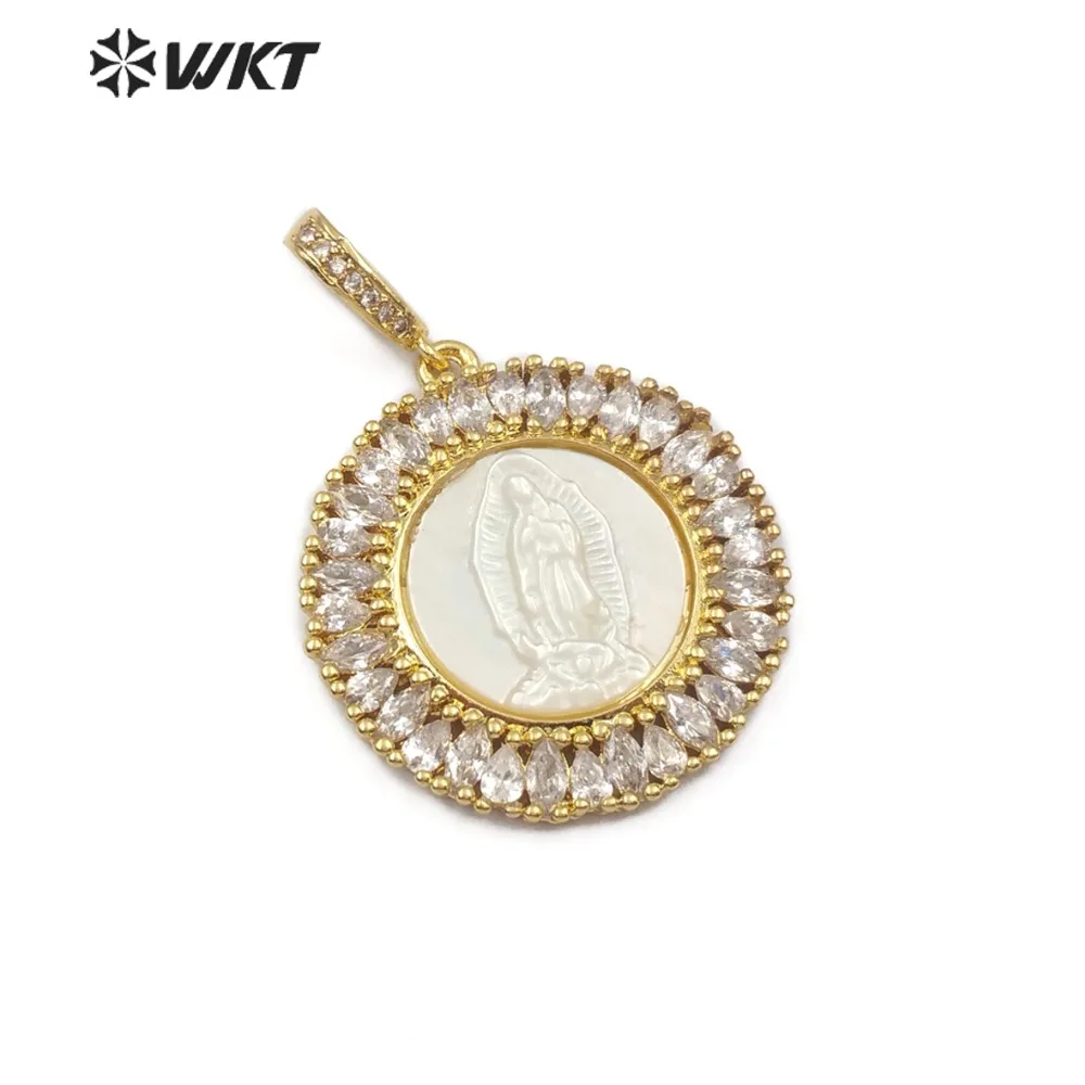 

WT-MP115 Religious Shell Pendant De Guadalupe Blessed Virgin Saint Benedict Medallion CZ Pave Pendant Round Shape Gold Pendant