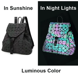 Luminoso Delle Donne Zaino Femminile Geometrica Paillettes zaini scuola per le ragazze adolescenti Bagpack zaino zainetto Olografico