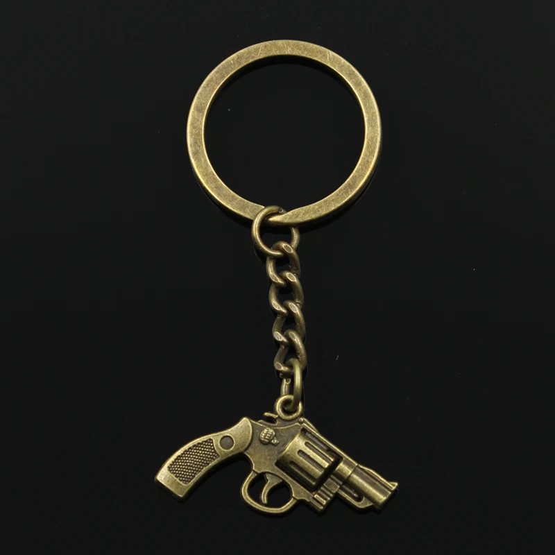 Fashion 30mm Key Ring Metal Key Chain Keychain Jewelry Antique Bronze Silver Color Plated Pistol Revolver Gun 29x22mm Pendant