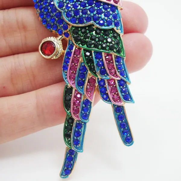 Beautiful Parrot Bird Brooch Pin Multi-color Rhinestone Crystal Gold-Tone