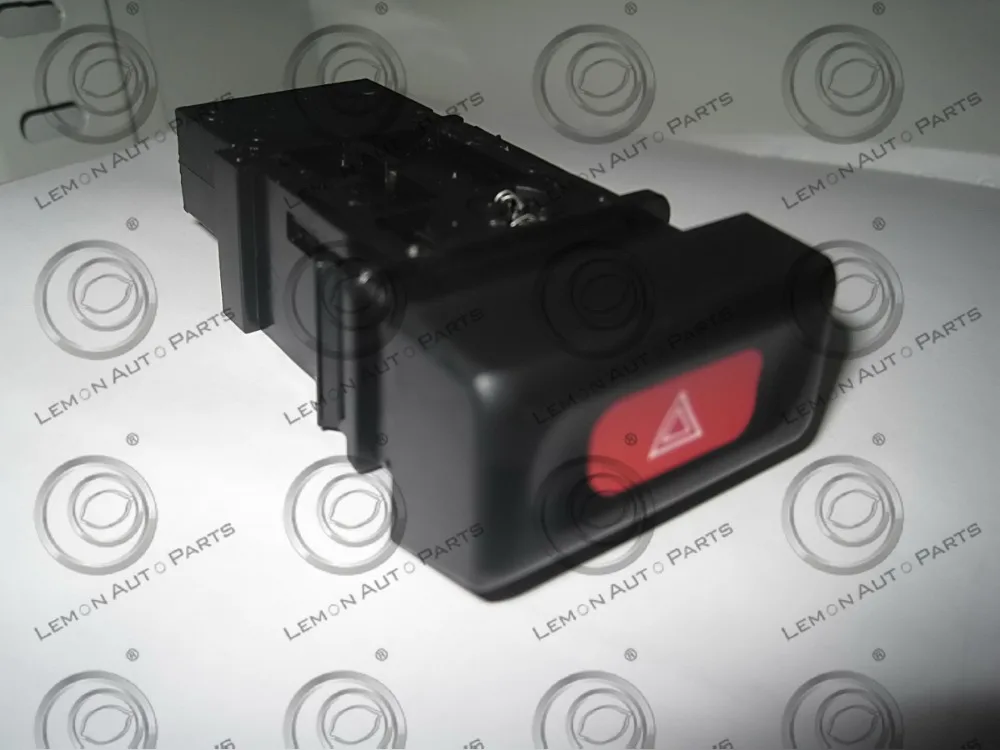 25290-F4004 HAZARD SWITCH LE04-09001-2 FOR NISSAN PICK-UP