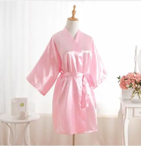 Woman Bathrobe Pajamas Silk Bridesmaid Bride Robe Sexy Women Short Satin Wedding Kimono Robes Sleepwear Nightgown Dress J-White