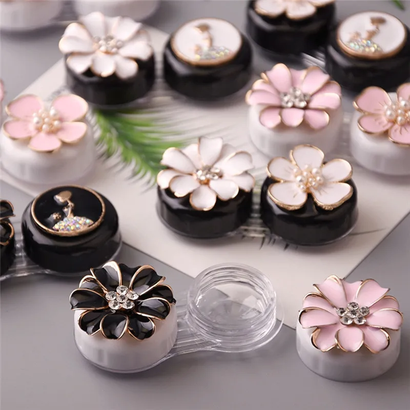 2 Pairs New Resin Flowers Mixed Color Contact Lenses Case For Women With Transparent Box Lens Container Holder Travel Kit