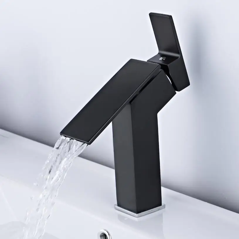 Nuovo rubinetto per lavabo da bagno quadrato nero miscelatore per lavabo in ottone accessori per il bagno rubinetto miscelatore per lavabo freddo e caldo cromato