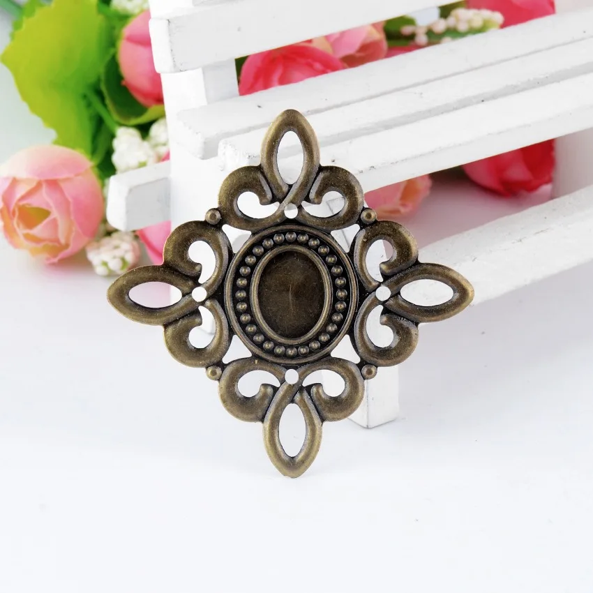 

MIAOCHI 10Pcs Antique Bronze Filigree Cameo Frame Settings Wraps Connnector Embellishments Decoration DIY 5.3x5.3cm F0320