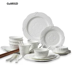 Guci Ceramic tableware 28 European style sculpture palace dishes christmas decorations for home  creative gift set