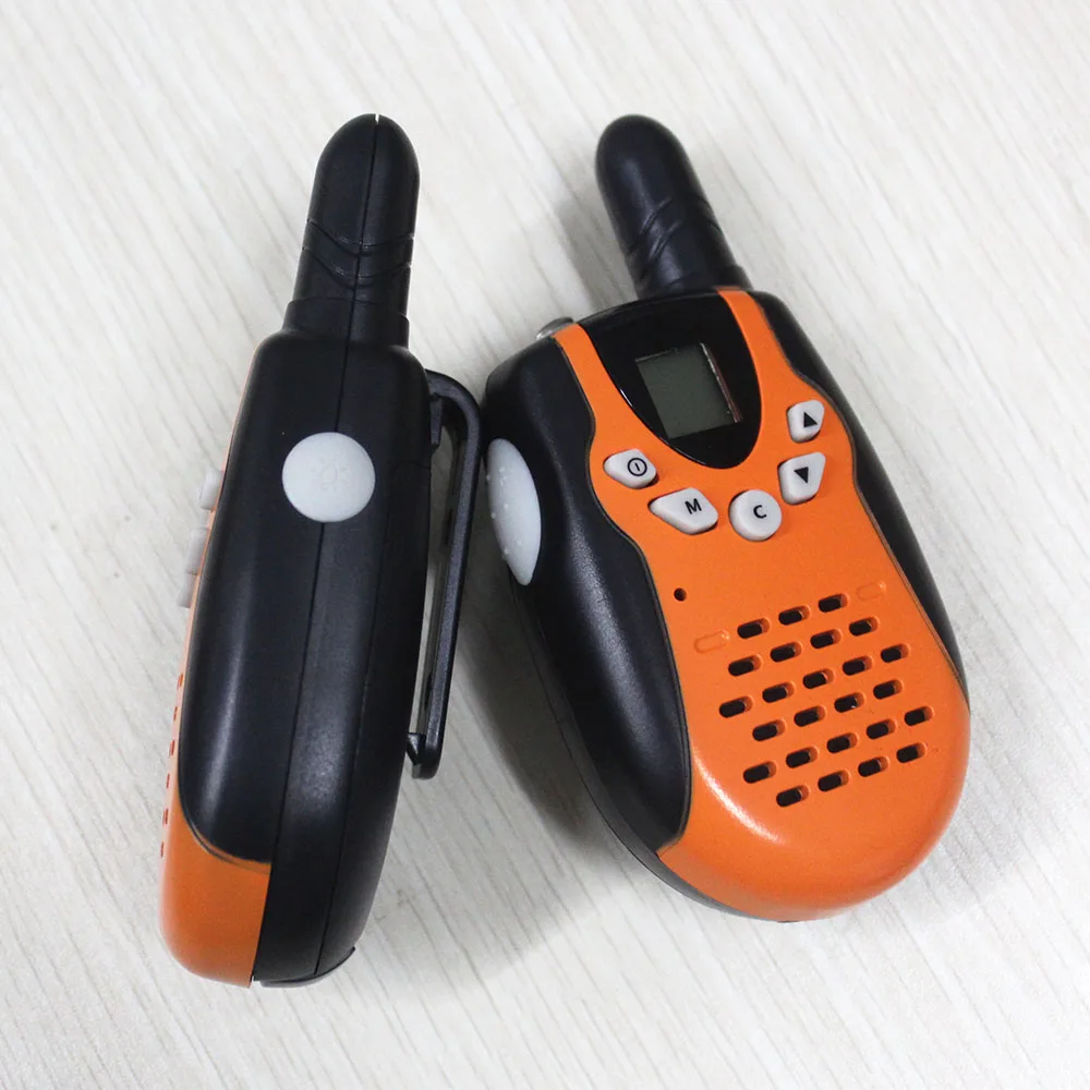 M602 Mini 2 Way Radios PMR Walkie Talkies FRS/GMRS 8/22 Channels 2pc CB Radio Communicator with LED Flashlight