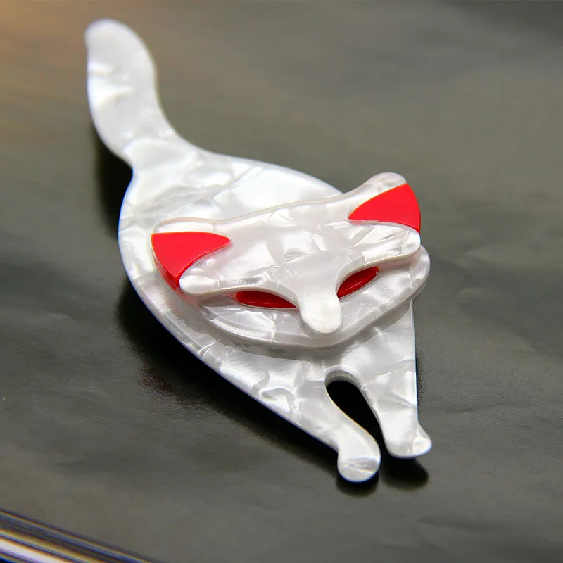 FishSheep New Acrylic Cat Brooches For Women Lovely Big Plastic Animal Cats Fox Brooch And Pins Fashion Ladies Lapel Pin Jewelry