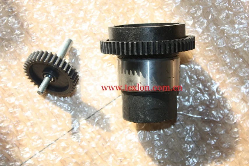 

Lonati LA08MJ LA10P6-7 Socks Machine Oil Pump Gear Assembly 0510280