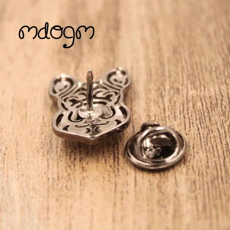 Mdogm French Bulldog Brooches And Pins  Jewelry Suit Cute Funny Metal Small Father Collar Badges Gift For Male Men B021