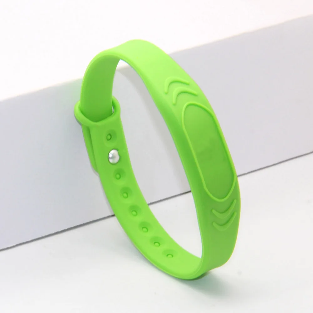 

100pcs 13.56Mhz Adjustable RFID Smart Wristbands in green color