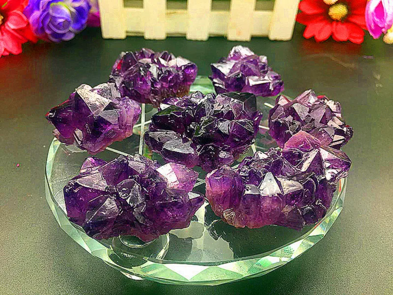 Excellent natural Uruguayan amethyst. Beautiful amethyst cluster flowers make a seven-star array