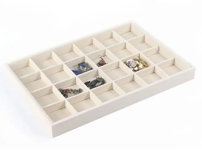 Einzigartige Beige Samt Schmuck Tray Schmuck Display Box Halskette Ohrring Anhänger Stud Organizer Andere Zubehör Zeigen Fall