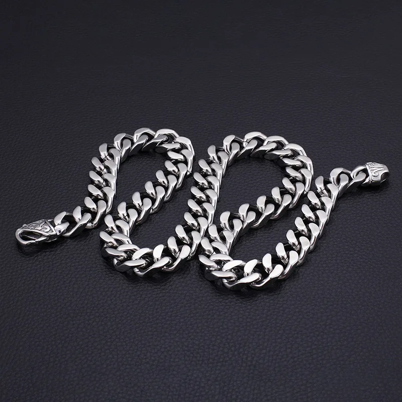 

Domineering Men's Titanium Steel Necklace Thick and Wide Whip Chain Denim Flat Waist Silver color Chain Necklace