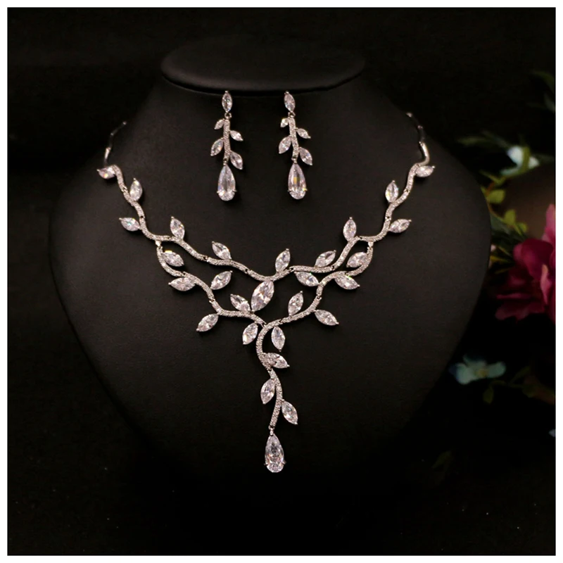 Zircon Wedding Jewelry Sets Choker Necklace Wedding Necklaces and Earrings for Women Floral Wedding Accessories