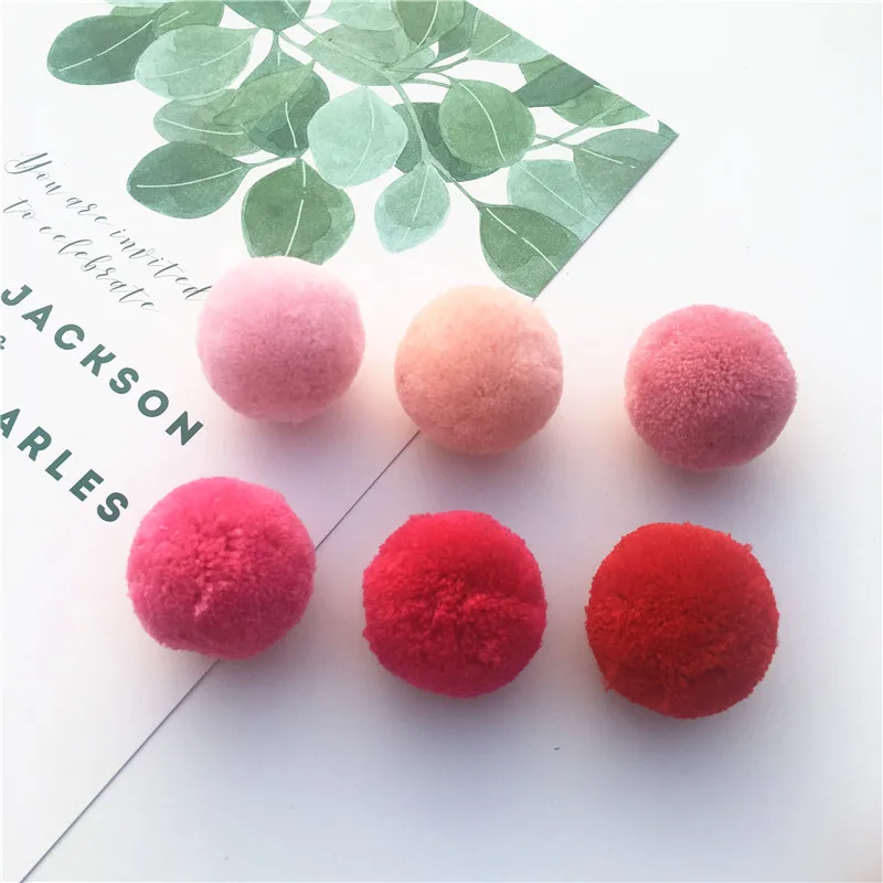 8pcs/lot 40mm Large Pompom Fur Balls For Kids DIY Scrapbooking Wedding Home Decoration Plush Pompoms Ball Flowers Crafts