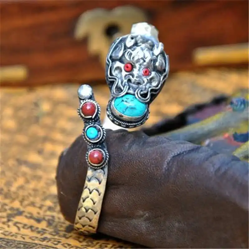 Tibetan Bangles Metal Copper Dragon Amulet Open Cuff Bangle Nepal Vintage Handmade Jewelry BB-271