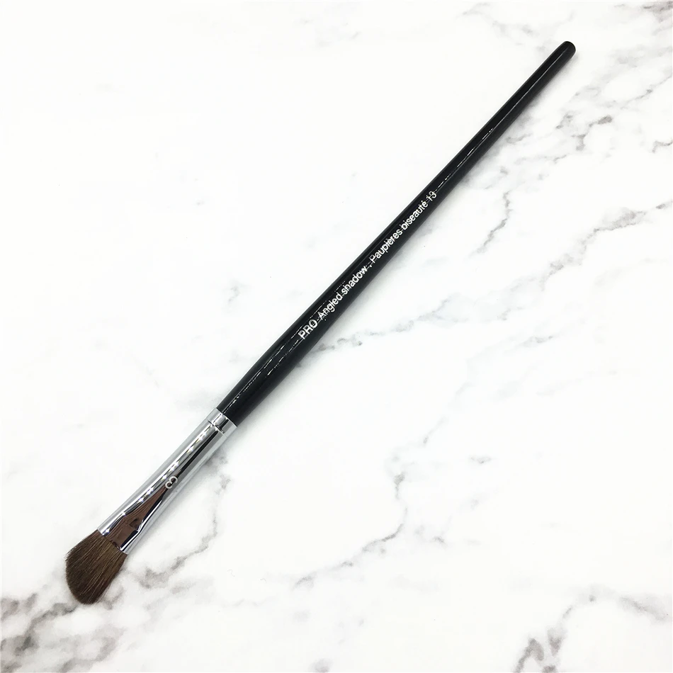 

Professional No.13 Natural Horse Hair Pro Angled Shadow Eye Makeup Brush