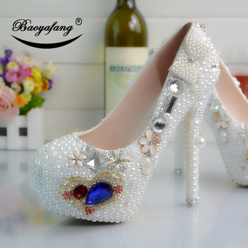 2019 New arrival Womens wedding shoes white pearl Bridal party dress shoes Heart of ocean Woman High heels platform shoe