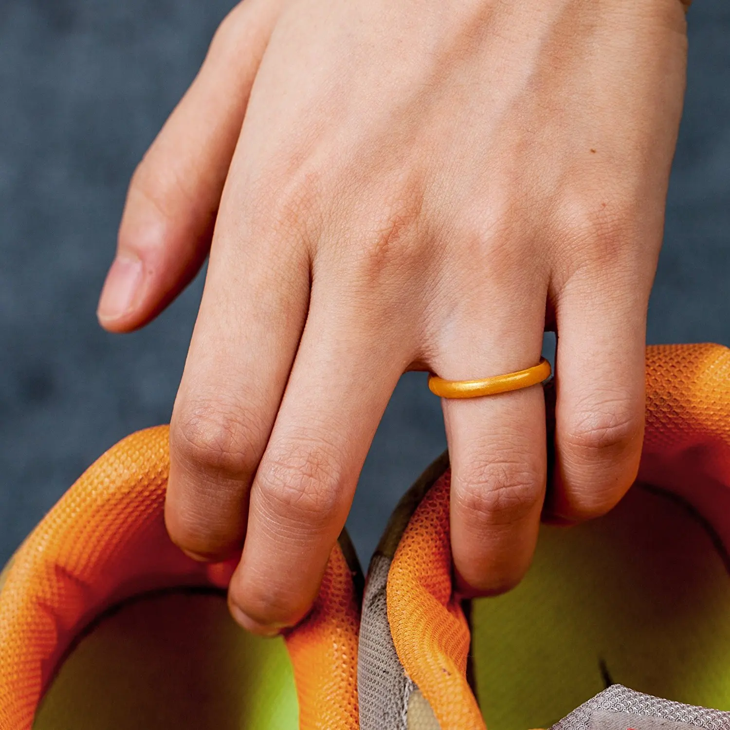 2.7mm pink Hypoallergenic Silicone Rubber Flexible Ring Band Wedding Engagement Classical Simple Statement woman Size 4 6 8 10