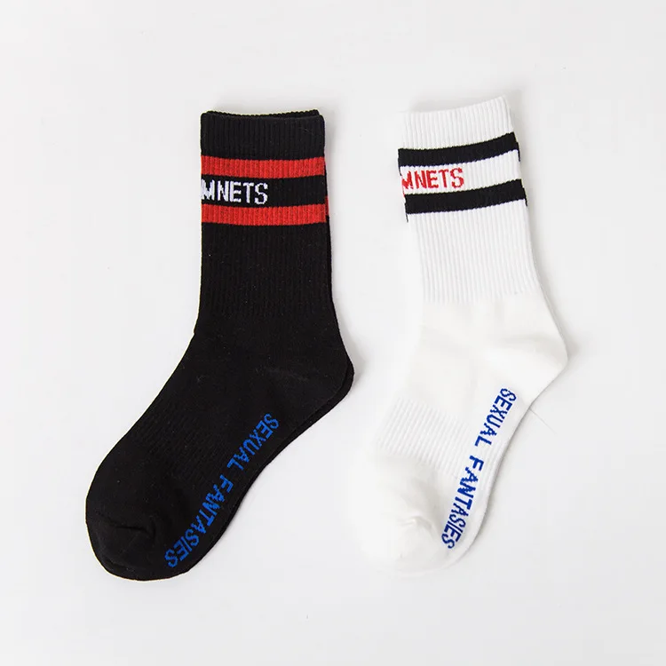 New VT cotton socks, VT letters two bars cotton knit men women couple socks, fashion sports and leisure cotton men women socks