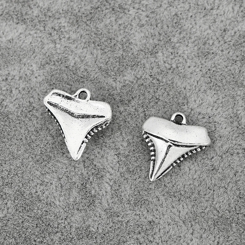 20PCS Antique Metal Shark Tooth Teeth Charms Pendants for Necklace Making Jewelry Findings 17x16mm