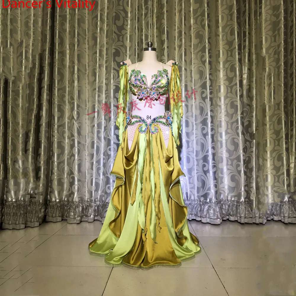 Customized Belly Dance Luxurious Diamond Bra Big Hemlines Skirt Set Women Oriental Indian Dance Competition Performance Costume