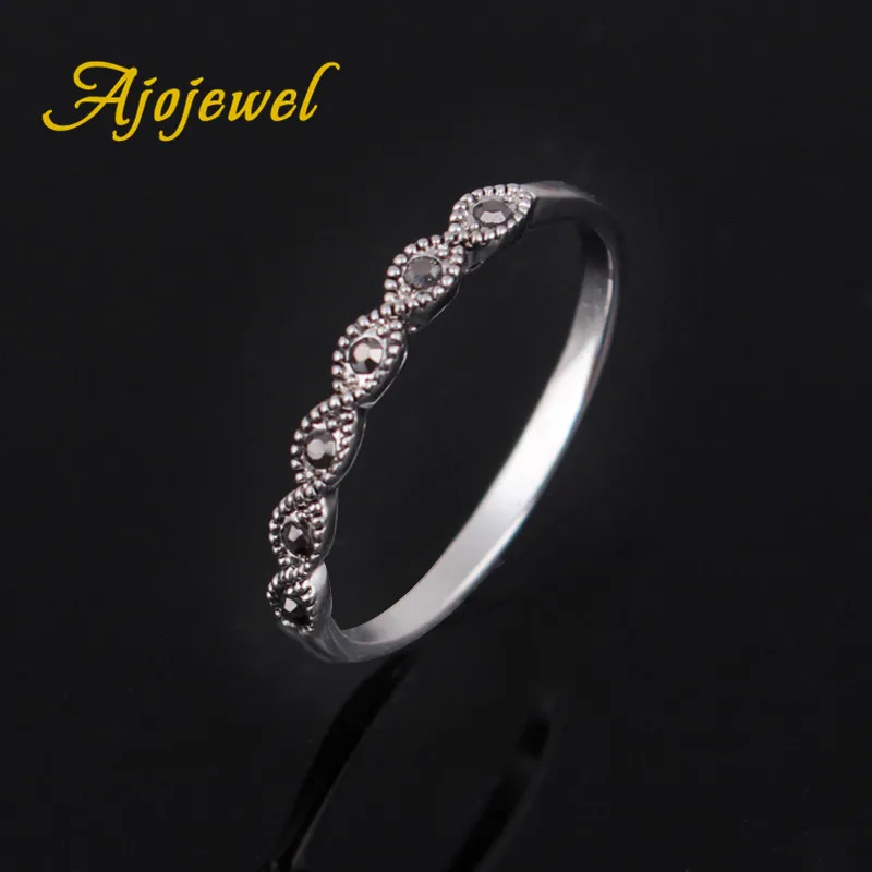 Ajojewel Black Small Rhinestone Vintage Simple Office Style Rings For Women OL 2017 Decoration Jewelry