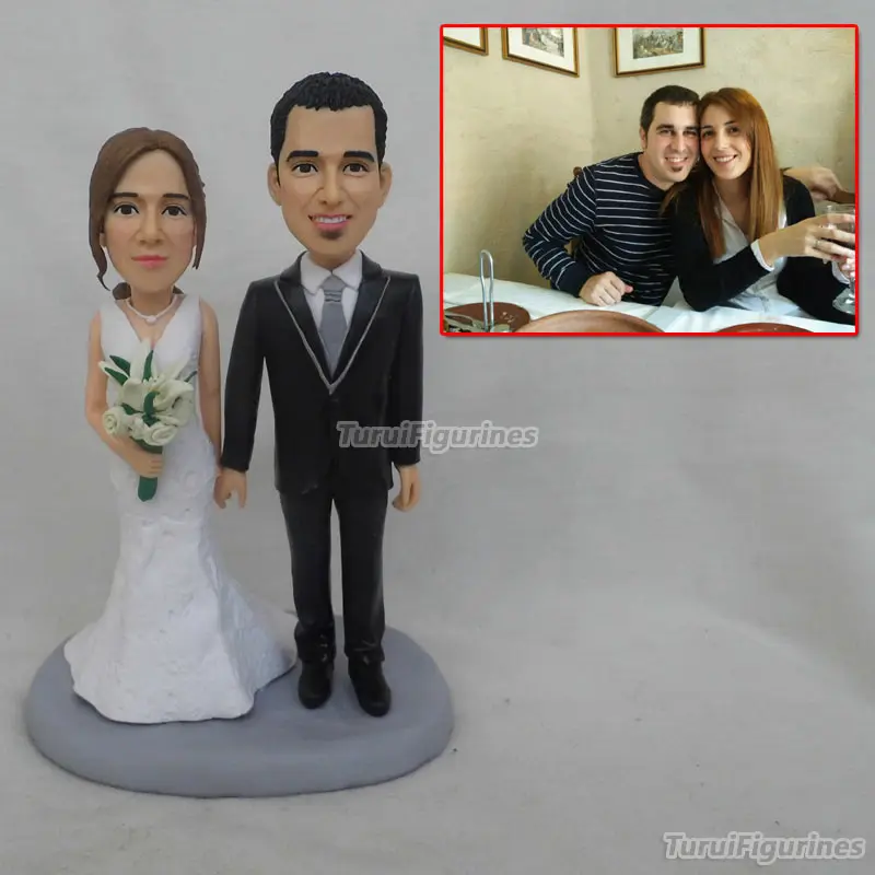 Custom Bobblehead Customize Bride and Groom Cake Toppers Soccer Fans Cake topper Wedding anniversary souvenir by Turui Figurines