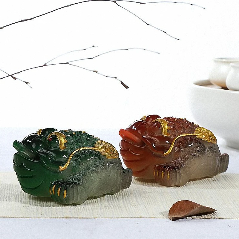 PINNY Color Changed Toad Tea Pets Resin Small  Tea Pet Chinese Taste Tea Set High Qulity Tea Ceremony Decorations Play Water