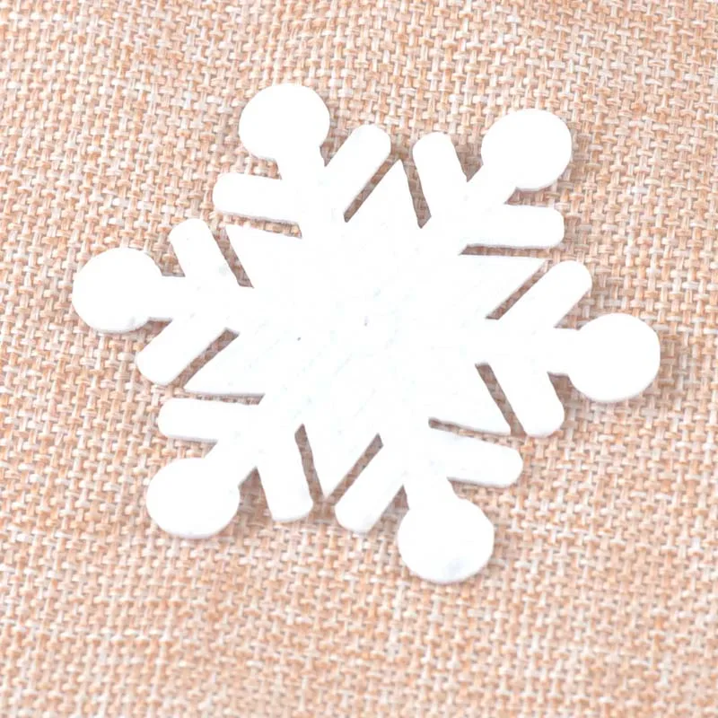 5pcs  Snowflake pattern patches Iron On Patch Embroidered Applique Patch Clothes Stickers DIY Apparel Accessories 5cm cp1810