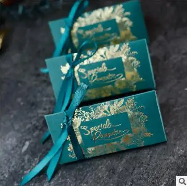 30Pcs/Lot Luxury Green Wedding Candy Boxes With Ribbons Creative Gift Paper Box 11.5*6*5cm Storage Cases For Sugar Tablewares