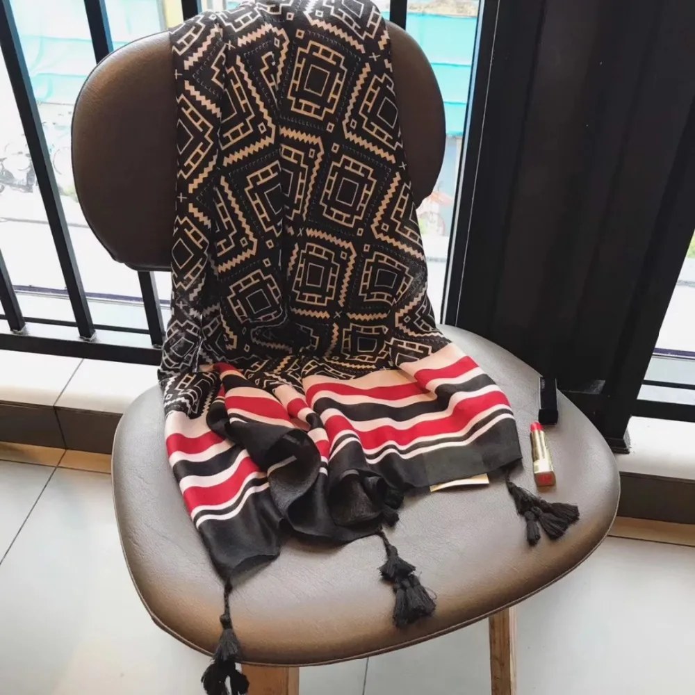 

New Women Cotton Geometry Pattern Tassel Scarf Shawls Beach Wraps Hijabs