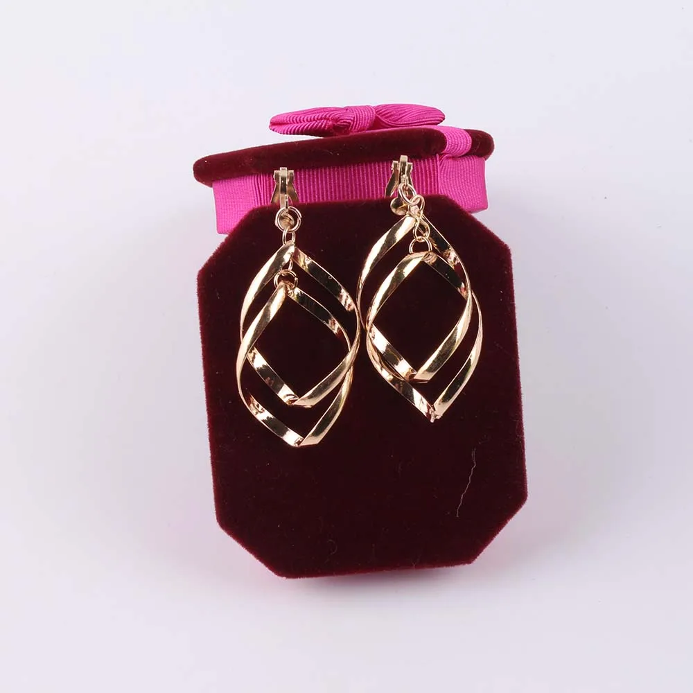 Charm Fashion Long Clip on earrings Women Gold Multilayer Hollow Metal No Pierced Earring  Jewelry
