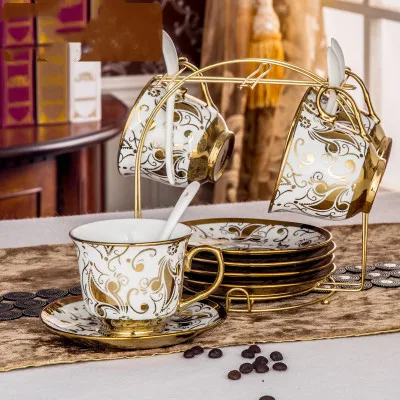 

4PCS/SET Luxury China Bone Vintage Gold Coffee Cup Set Dish Spoon Afternoon Tea Set Creative Ceramic Cup Nordic Household Gifts