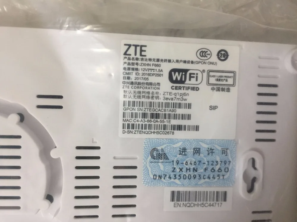 GPON UU F660 Original, Puerto 1GE + 3FE + 1 puertos de Voz + WIFI, interfaz en inglés, nuevo