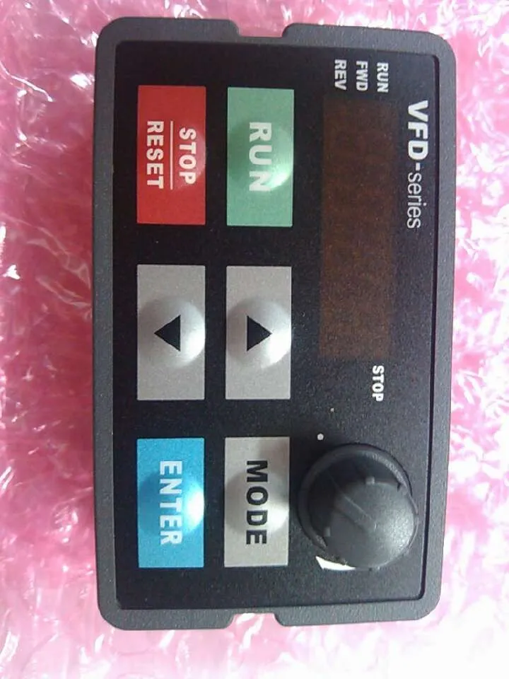 VFD004E43A VFD-E Series VFD Inverter Frequency converter 400w 0.4KW 0.5HP 3 PHASE 380V 600Hz with control panel