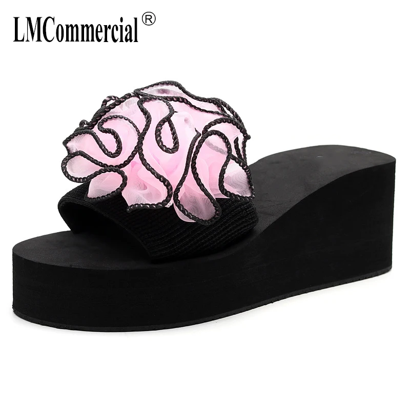 

Large size skid-proof sandals women thick-soled sloping sandals one-word-slipper Korean seaside Flower Beach slippers summer