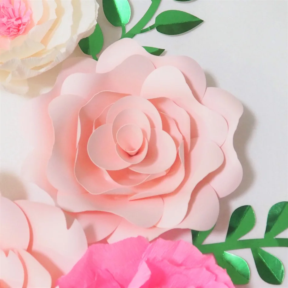 2018 Giant Crepe Paper Flowers Artificial Flores Artificiale 4PCS+ 3 Leaves For Wedding & Event Backdrop Baby Nursery Hot Mix