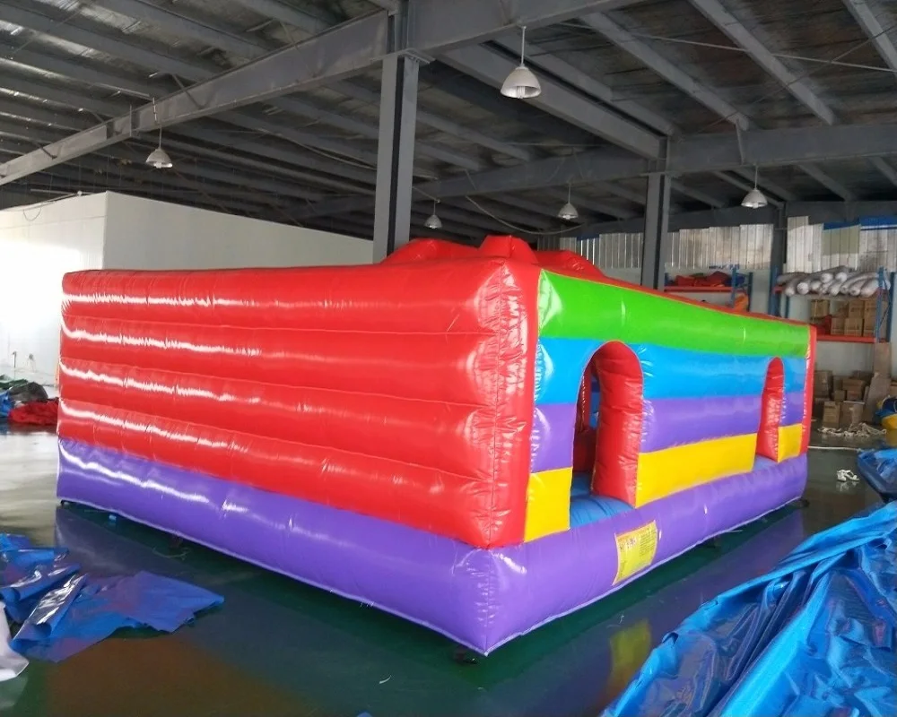 PVC Inflatable Bounce Castle, Customized Banner