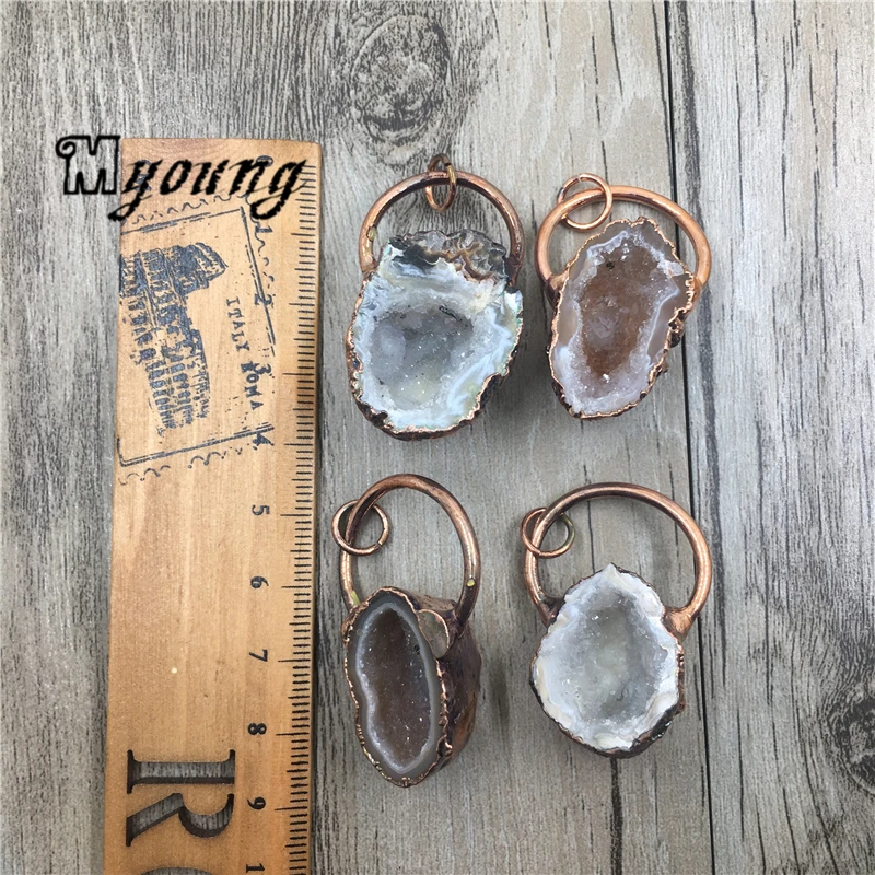 Nature Agates Druzy Geode Pendant,Rough Quartz Druse Charms With Antique Finish loop   MY1819