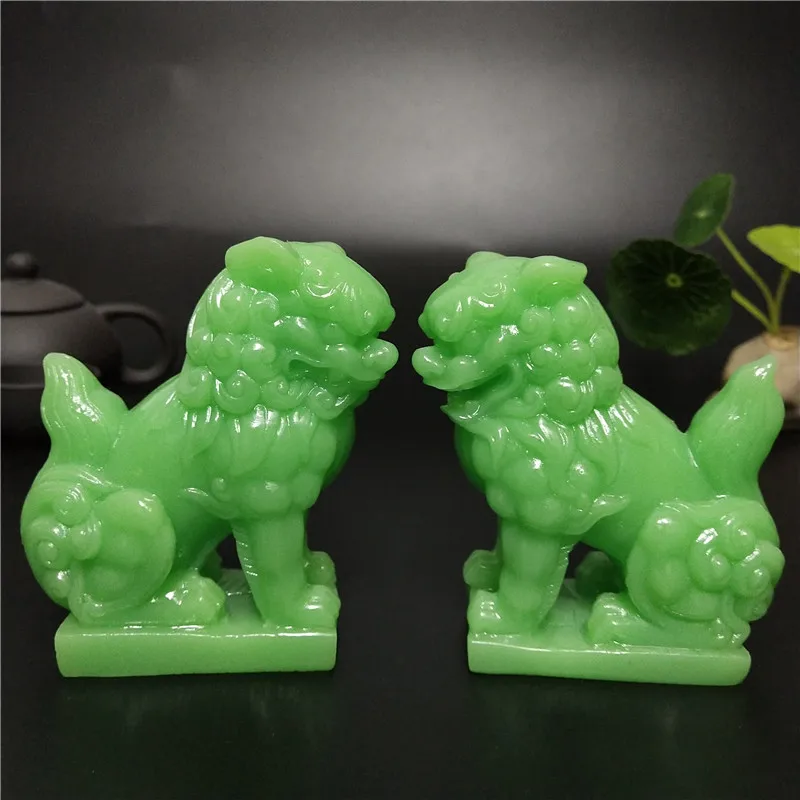 2 Pcs Glowing Chinese Lions Statue Fu Foo Dogs Sculptures Figurine Luminous Man-made Jade Stone Decoration Statues For Home