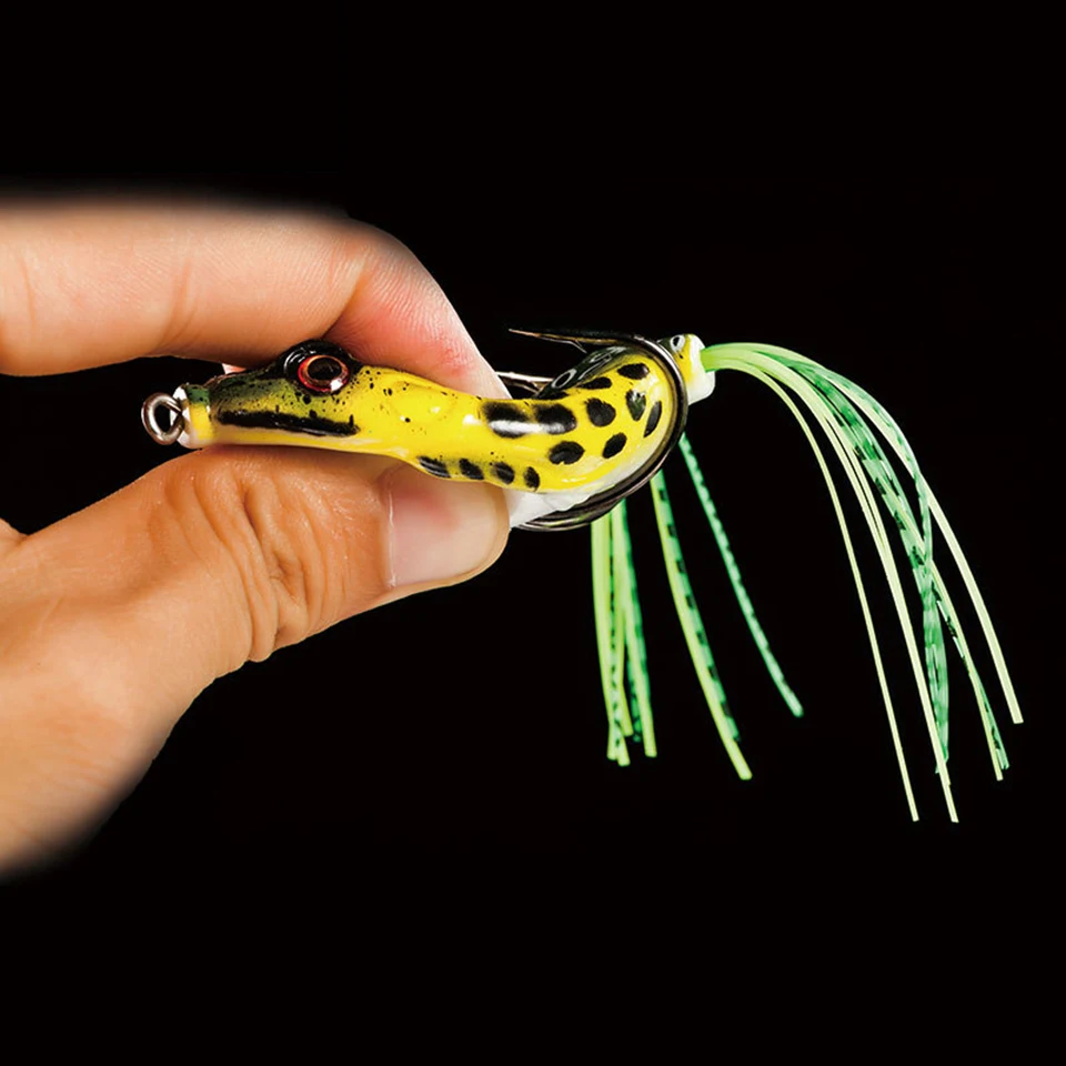 1PC 5cm 10g Frog Lure Fishing Lures Treble Hooks Top water Ray Frog Artificial Minnow Crank Strong Artificial Soft Bait