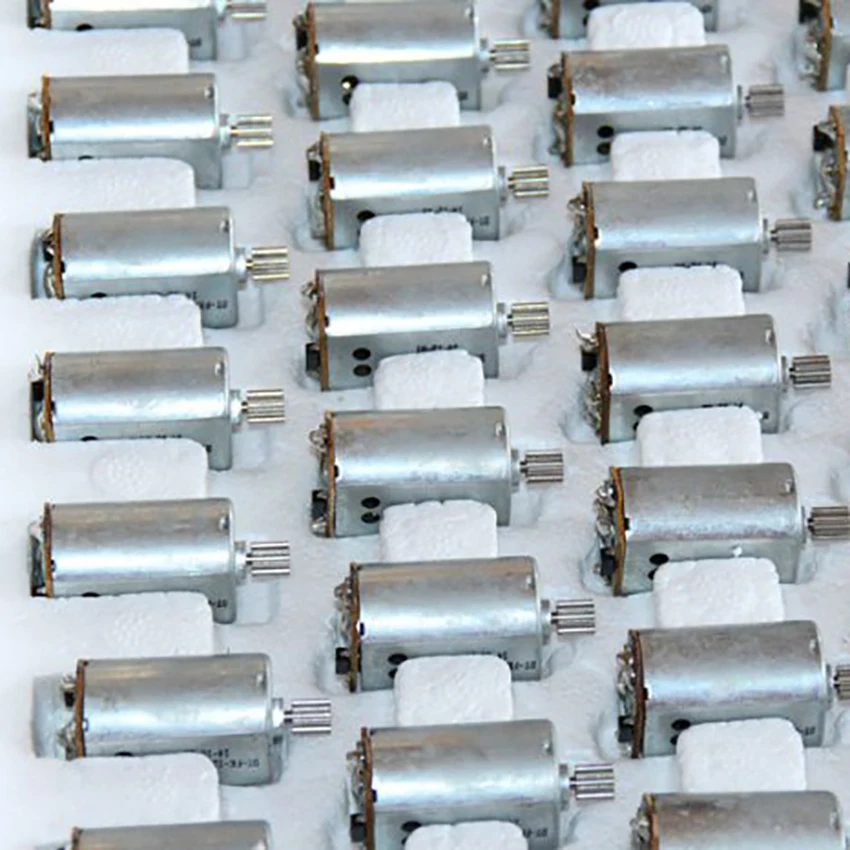 132 High Speed RC Motor DC 3.7V 17000 rpm Carbon Brush Motor with Metal Gears, Circuit Board, Cooling Holes Shaft Dia 2mm