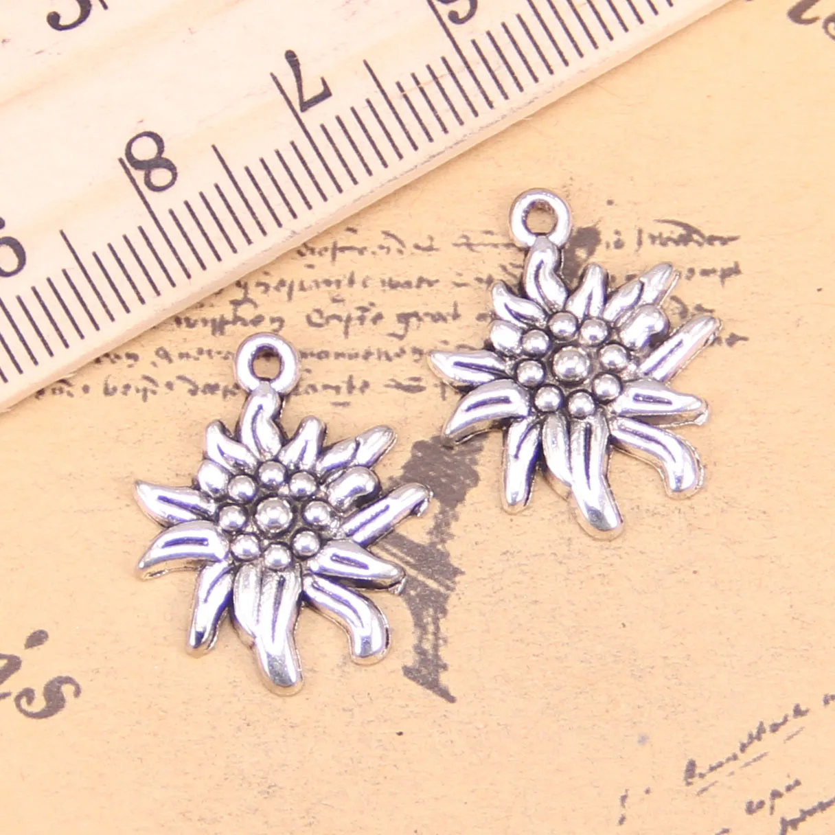 76pcs Jewelry Charms flower 21x17mm Antique Silver Plated Pendants Making DIY Handmade Tibetan Silver Jewelry