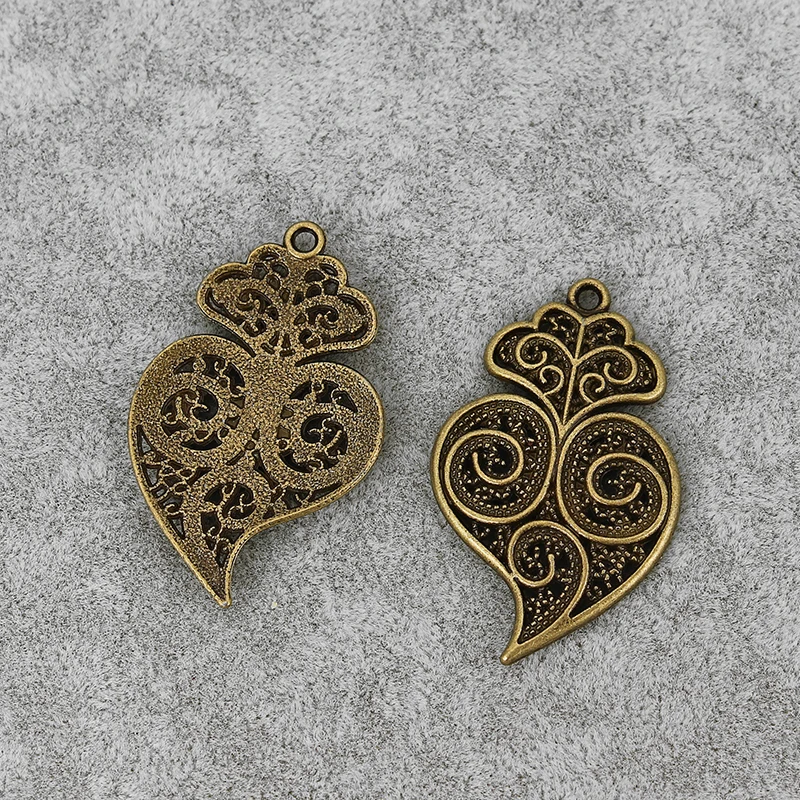 12PCS Antique Bronze Tone Hollow Open Filigree Viana Heart Swirl Flower Charms Pendants for DIY Necklace Jewelry Making Finding