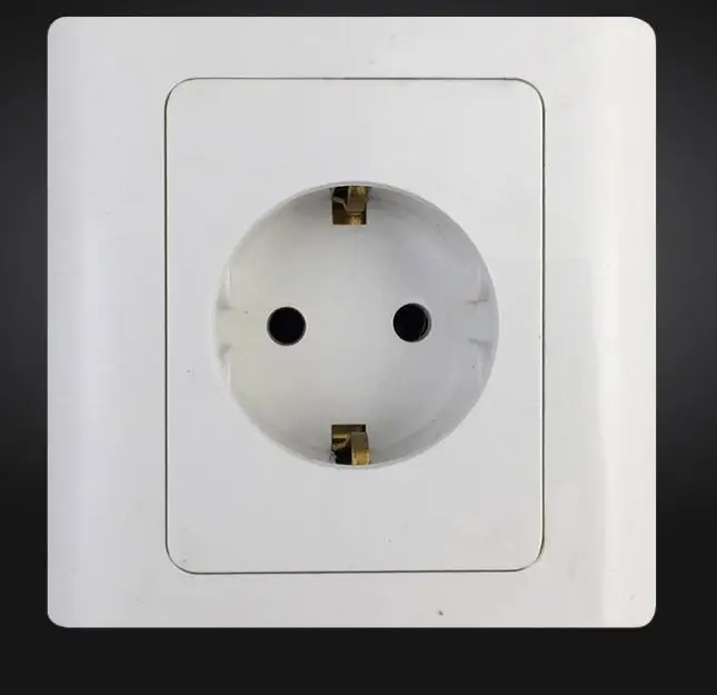 Europe Standard Wall surface White Square shape electrical Sockets 250V 16A For Russian France Spain