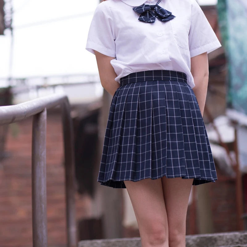 

Navy blue/Gray classical Grid pleated skirts Japanese school Girls student high waist plaid pleated skirt Cosplay school uniform