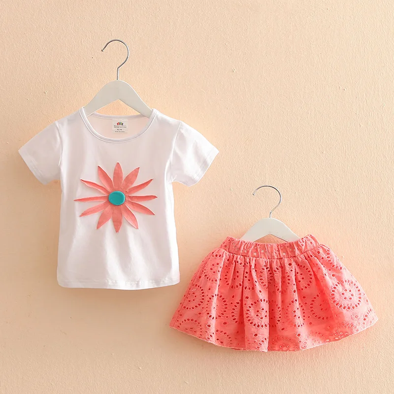 2024 Summer 3 4 5 6 7 8 9 10 Years Princess Elegant Lace Embroidery Floral T-Shirt+Hollow Out Skirt 2 Piece Sets For Kids Girl