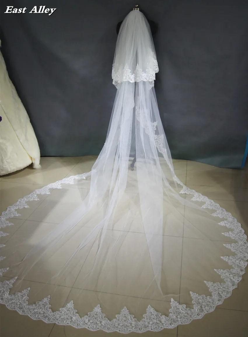 Véu de noiva com pente, 300cm de comprimento, 250cm de largura branco/marfim, renda catedral, para casamento